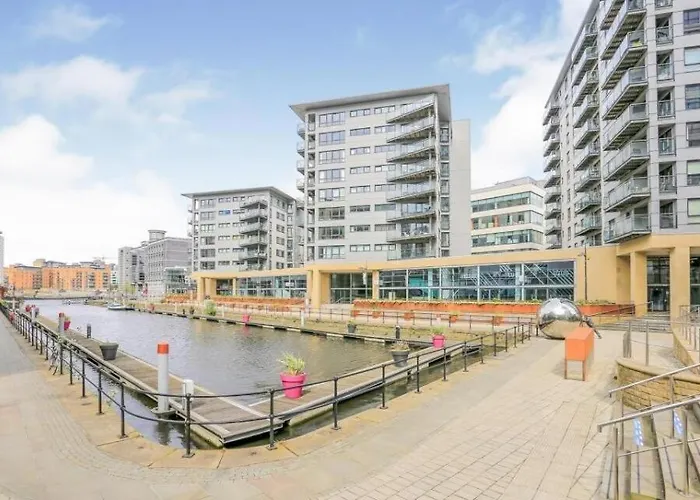 Deluxe Apt, River Canal View& Free Parking! Leeds (West Yorkshire)